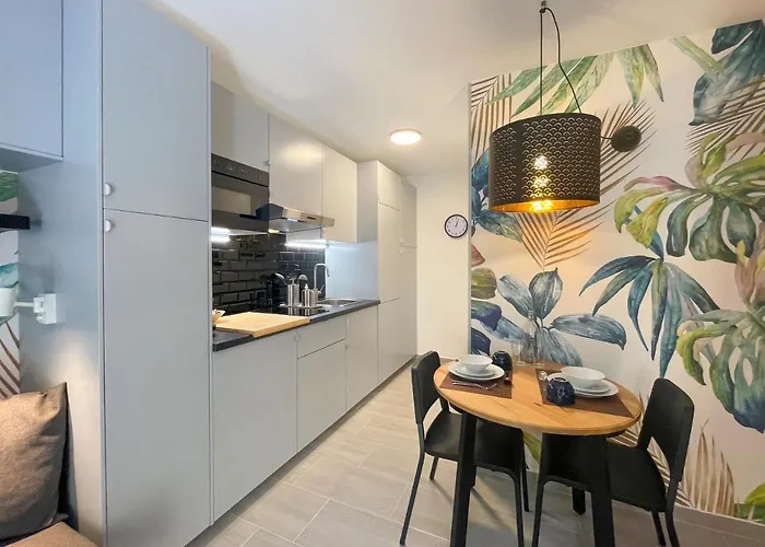 Victoria 2 Pers Parcheggio Ac Wifi Apartamento